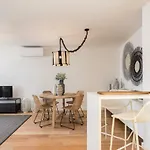 Апартаменты Flh Martim Moniz Terrace Flat
